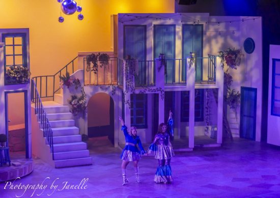 Mamma Mia (2021)Free Rain